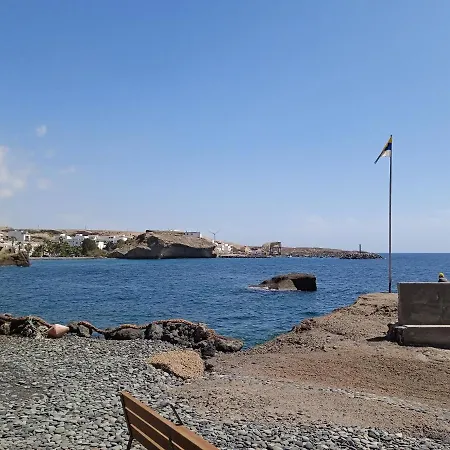 Arenas Del Mar Holiday home *